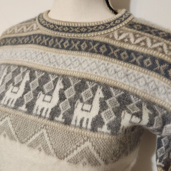 Aly Marka Alpaca Wool Fuzzy Sweater Women's M - Picture 3 of 9